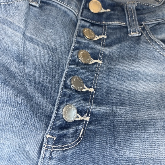 Judy Blue Light Blue Boyfriend Jeans - Picture 6 of 11